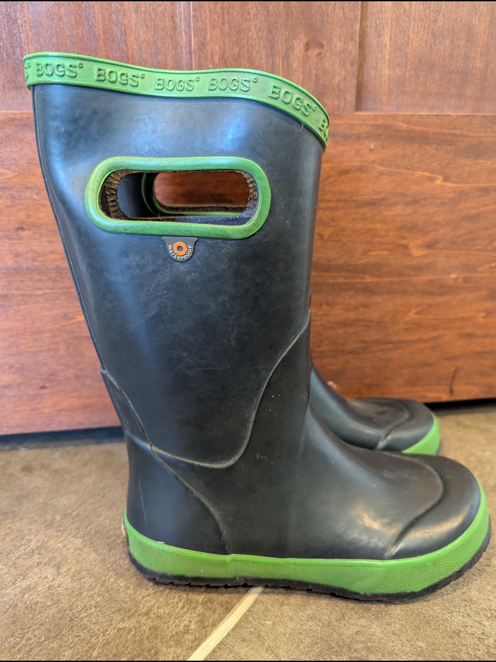 BOGS Kids Black & Green Waterproof Rain Boots